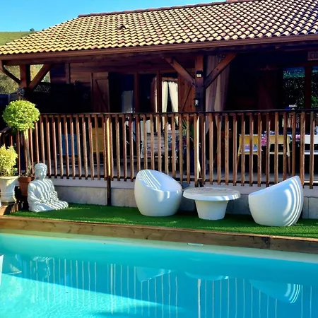 Bed & Breakfast O Fil De L'eau Piscine Acces Riviere Omessa