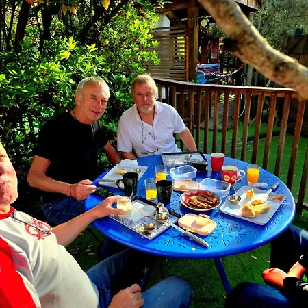 O Fil De L'eau Piscine Acces Riviere Omessa