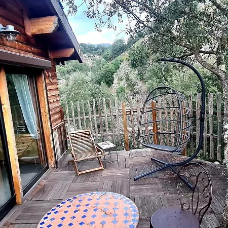 O Fil De L'eau Piscine Acces Riviere Bed & Breakfast