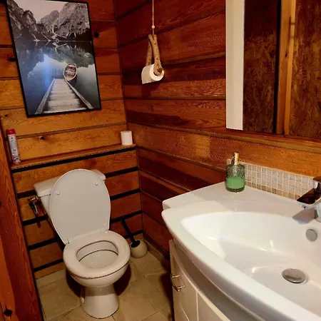 O Fil De L'eau Bed & Breakfast Omessa