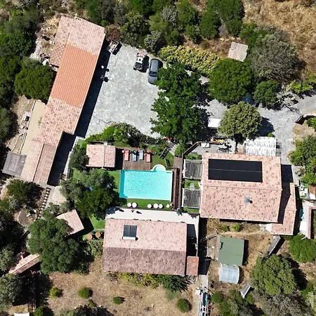 Bed & Breakfast O Fil De L'eau Omessa