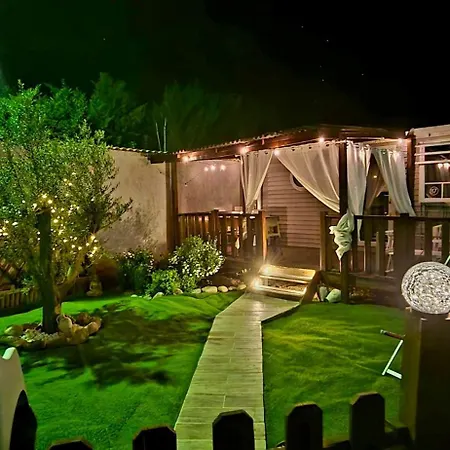 Bed & Breakfast O Fil De L'eau Omessa