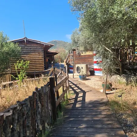 Bed & Breakfast O Fil De L'eau Omessa