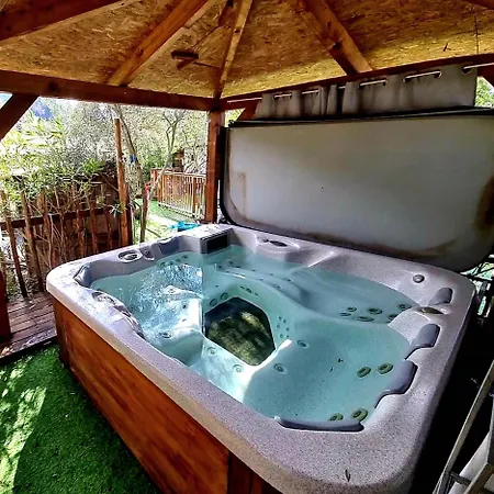 O Fil De L'eau Piscine Acces Riviere