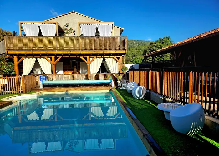 ベッド・アンド・ブレックファスト O Fil De L'eau Piscine Acces Riviere 4*