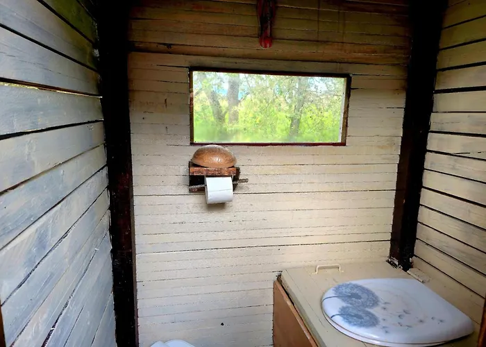 O Fil De L'eau Piscine Acces Riviere Alojamento de Acomodação e Pequeno-almoço 4*